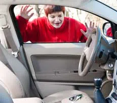 Safe Key Store Milwaukee, WI 414-815-0906 - 19-Locked-keys-In-car